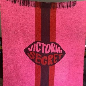 Victoria’s Secret Lips Throw Blanket